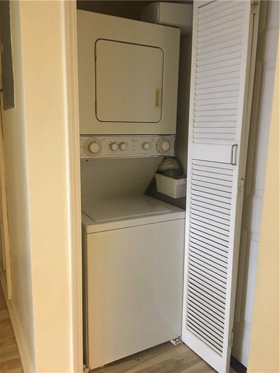 3481 Lakeside Drive Northeast, Unit 905 Atlanta, GA 30326 - Photo 10 of 27