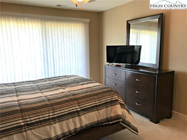 $1,800 | 155 Birkdale Court, Unit C61, Jefferson, NC 28640