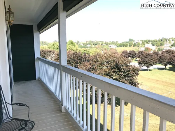 $1,800 | 155 Birkdale Court, Unit C61, Jefferson, NC 28640