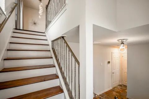 a view of entryway