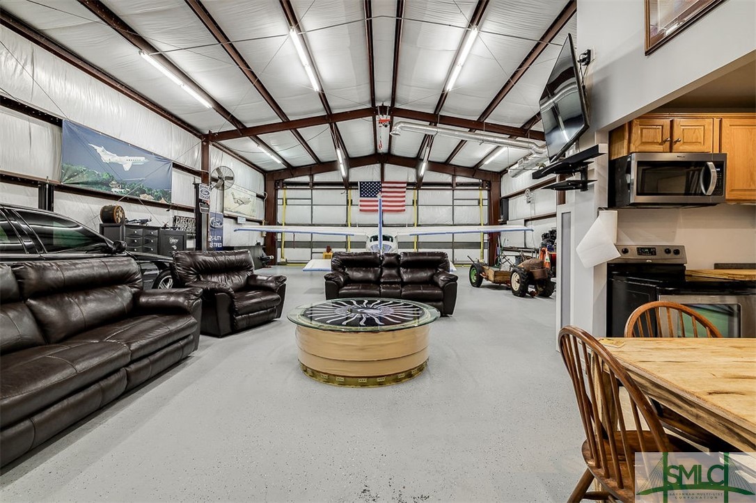 535 Green Morgan School Road Clyo, GA 31303 - Photo 8 of 40 Family room