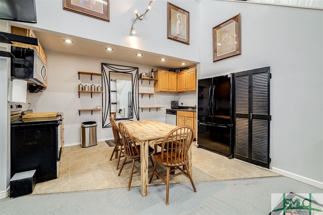 535 Green Morgan School Road Clyo, GA 31303 - Photo 10 of 40 Kitchen