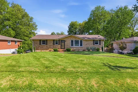 $399,900 | 500 Mc Donald Drive, Nashville, TN 37217