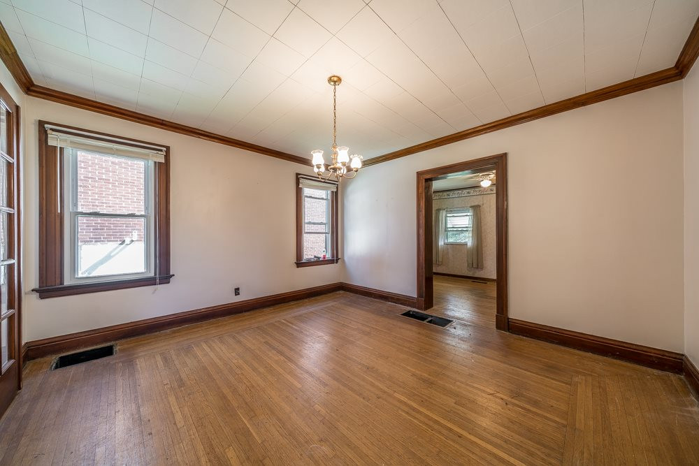 21 Pleasant Ridge Avenue Fort Mitchell, KY 41017 - Photo 6 of 39 Gallery Image 6