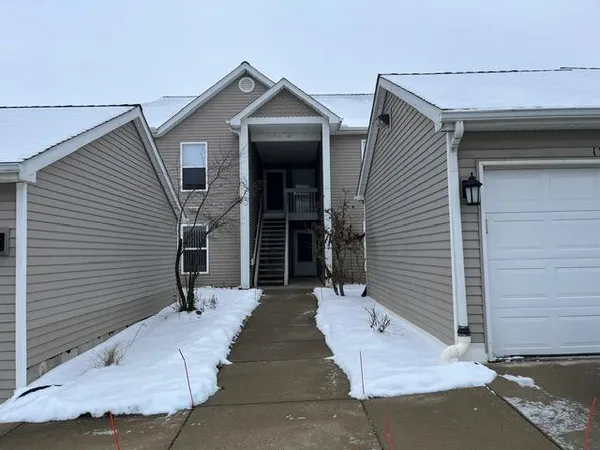 $2,100 | 1755 Weatherstone Drive, Ann Arbor, MI 48108