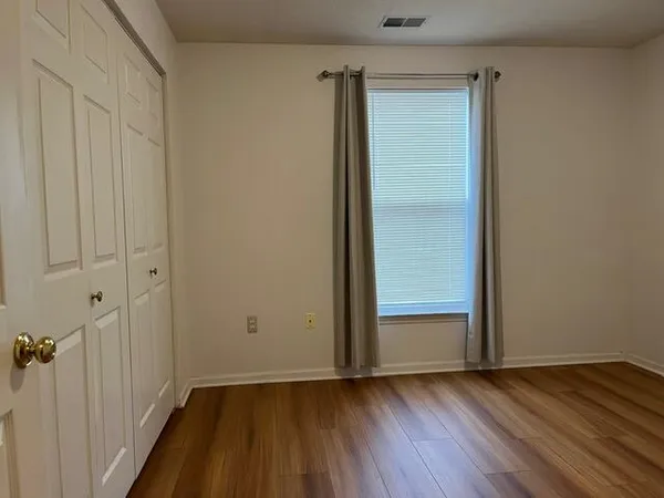 $2,100 | 1755 Weatherstone Drive, Ann Arbor, MI 48108