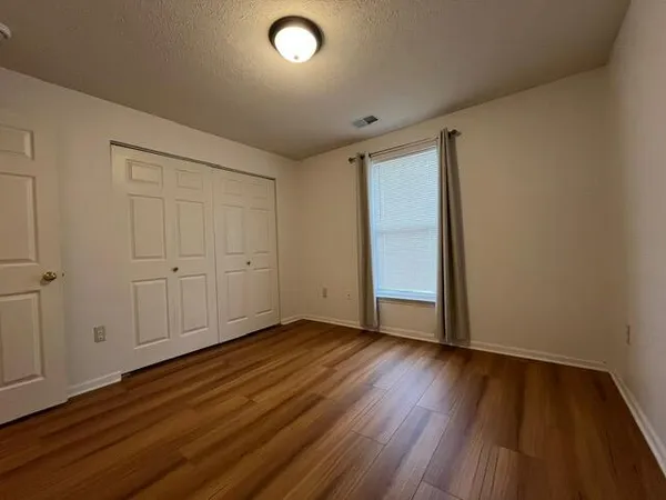 $2,100 | 1755 Weatherstone Drive, Ann Arbor, MI 48108