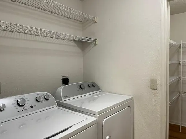 $2,100 | 1755 Weatherstone Drive, Ann Arbor, MI 48108