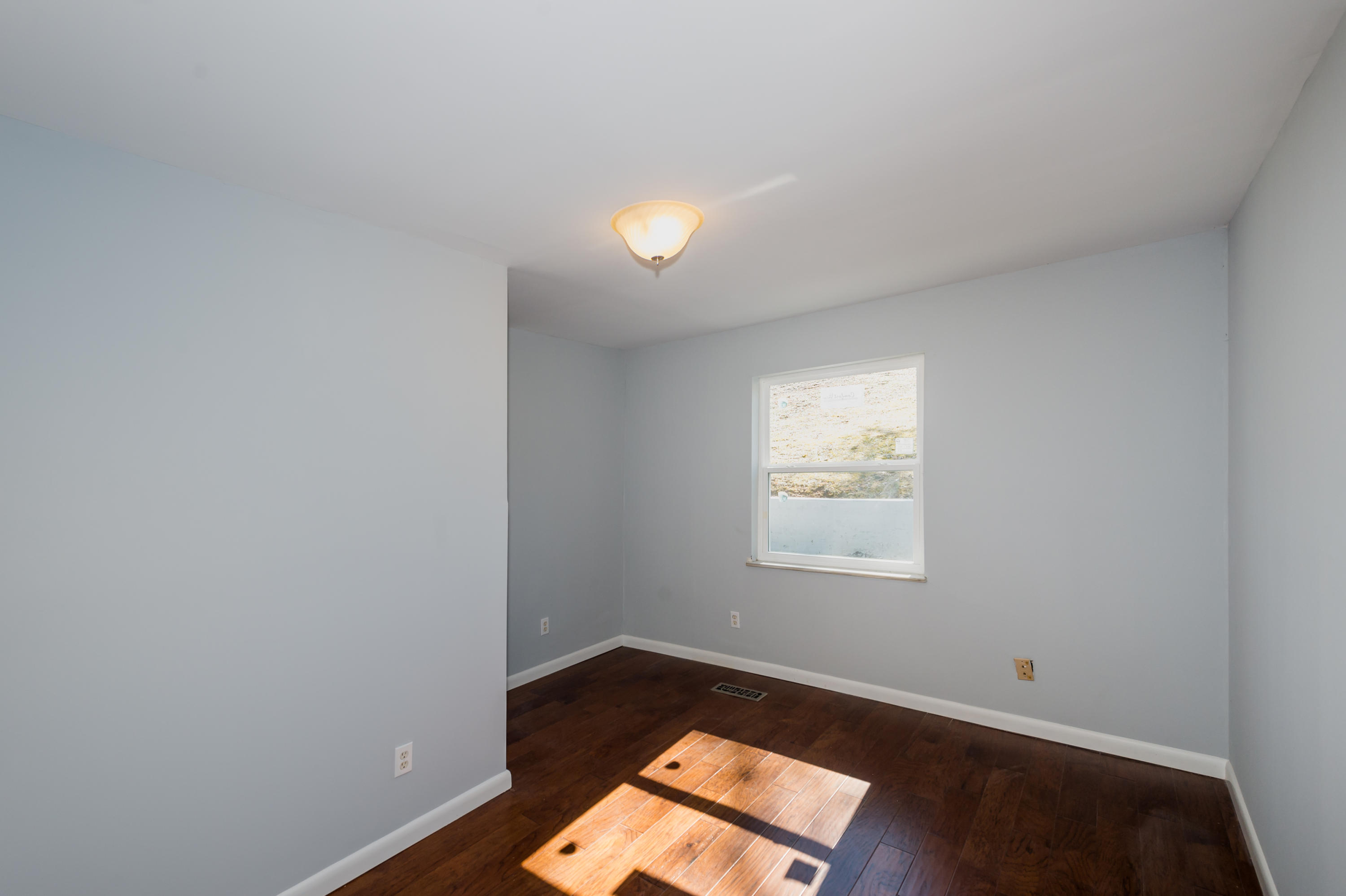 6505 Cate Road Powell, TN 37849 - Photo 16 of 23 HOB_0855