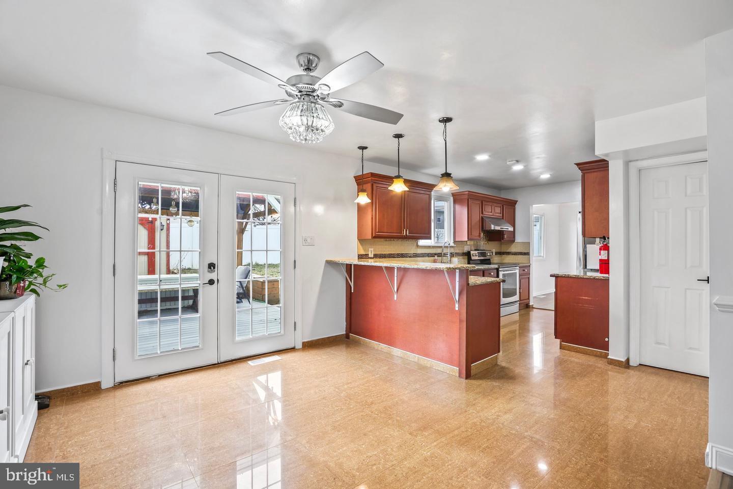 7710 Greenbrier Road Pennsauken, NJ 08109 - Photo 16 of 32