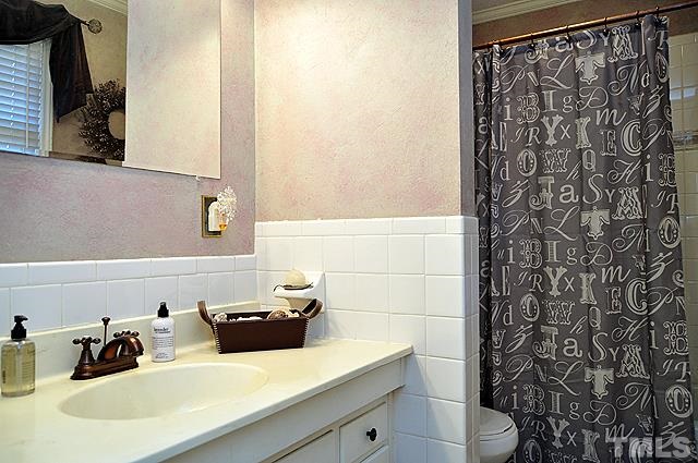 4401 Randall Road Durham, NC 27707 - Photo 17 of 25