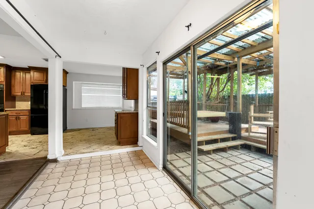 $279,900 | 1011 Western Meadows Drive, Katy, TX 77450