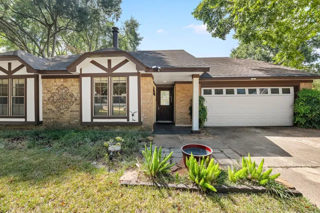 $279,900 | 1011 Western Meadows Drive, Katy, TX 77450