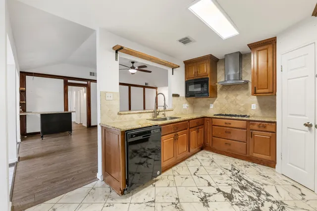 $279,900 | 1011 Western Meadows Drive, Katy, TX 77450