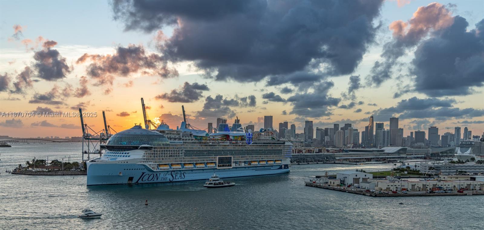 90 Alton Road, Unit 1702 Miami Beach, FL 33139 - Photo 31 of 49 a view of a lake