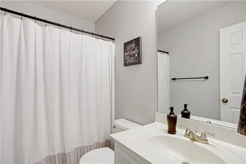 $340,000 | 1505 Rolling Drive, Greenwood, MO 64034