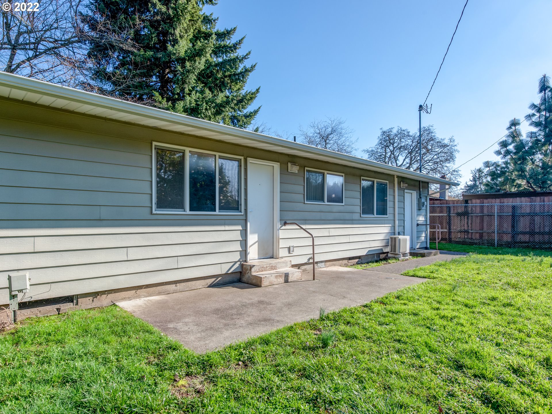 2332 Shadylane Drive Springfield, OR 97477 - Photo 22 of 27 a backyard of a house with lots of green space