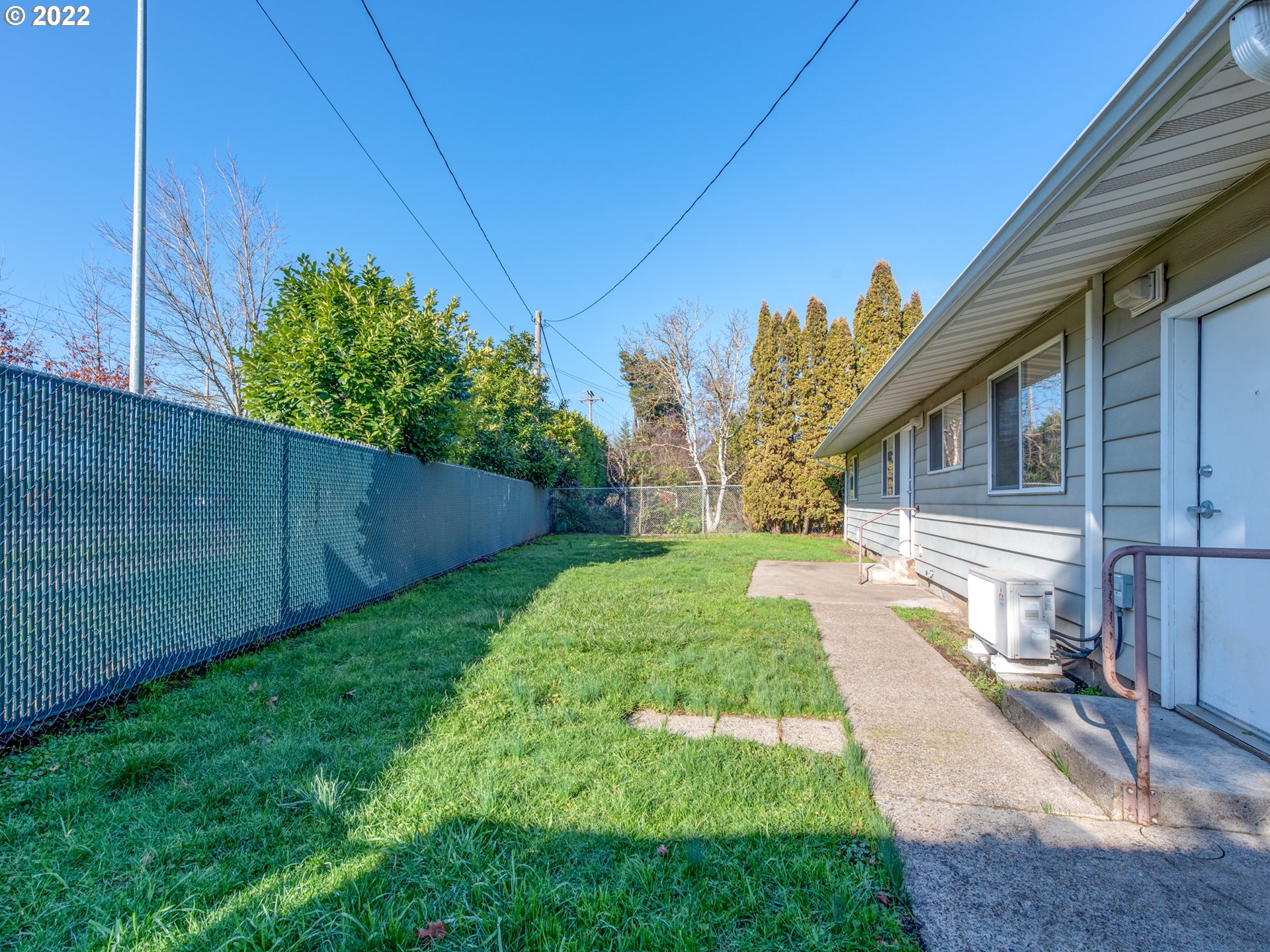 2332 Shadylane Drive Springfield, OR 97477 - Photo 25 of 27 a view of a house with a backyard