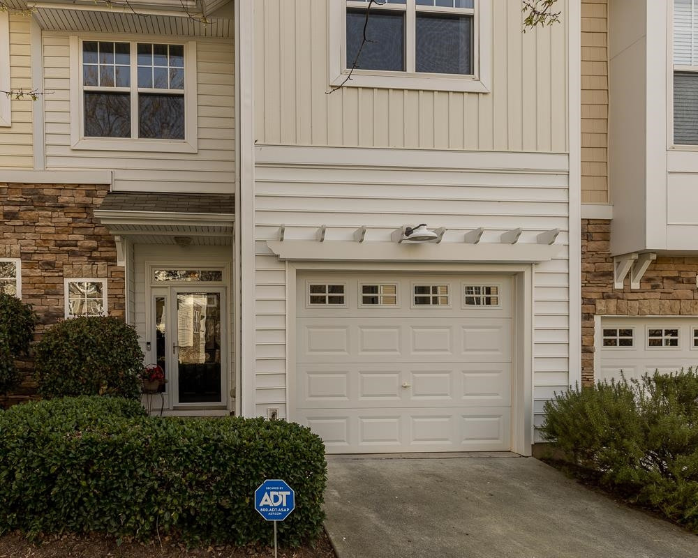 4624 Kings Garden Road Raleigh, NC 27612 - Photo 2 of 27 Photo 2
