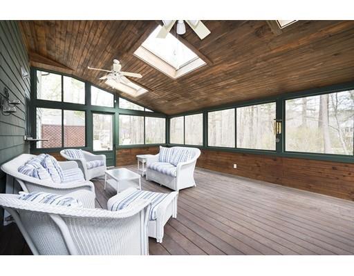 41 Pioneer Road Hingham, MA 02043 - Photo 12 of 32 Gallery Image 12