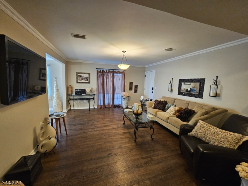 63 Rome Street, Unit 1J Newark, NJ 07105 - Photo 10 of 15