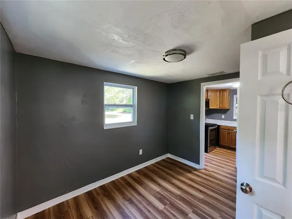 $1,500 | 106 Southwest 6th Street, Micanopy, FL 32667