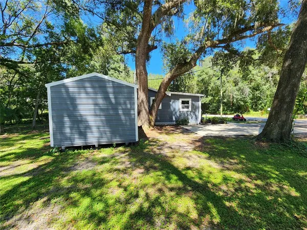 $1,500 | 106 Southwest 6th Street, Micanopy, FL 32667