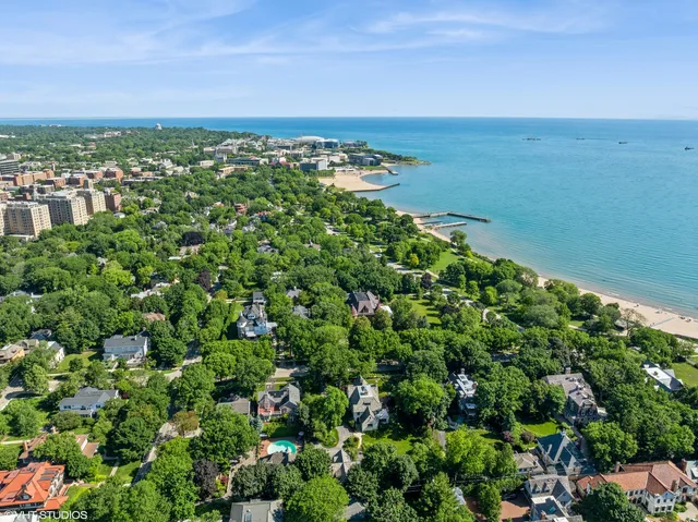 $3,750,000 | 1319 Forest Avenue, Evanston, IL 60201
