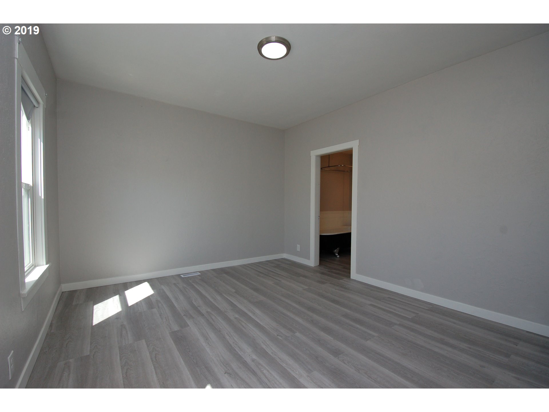 819 Southeast 3rd Street Pendleton, OR 97801 - Photo 20 of 26