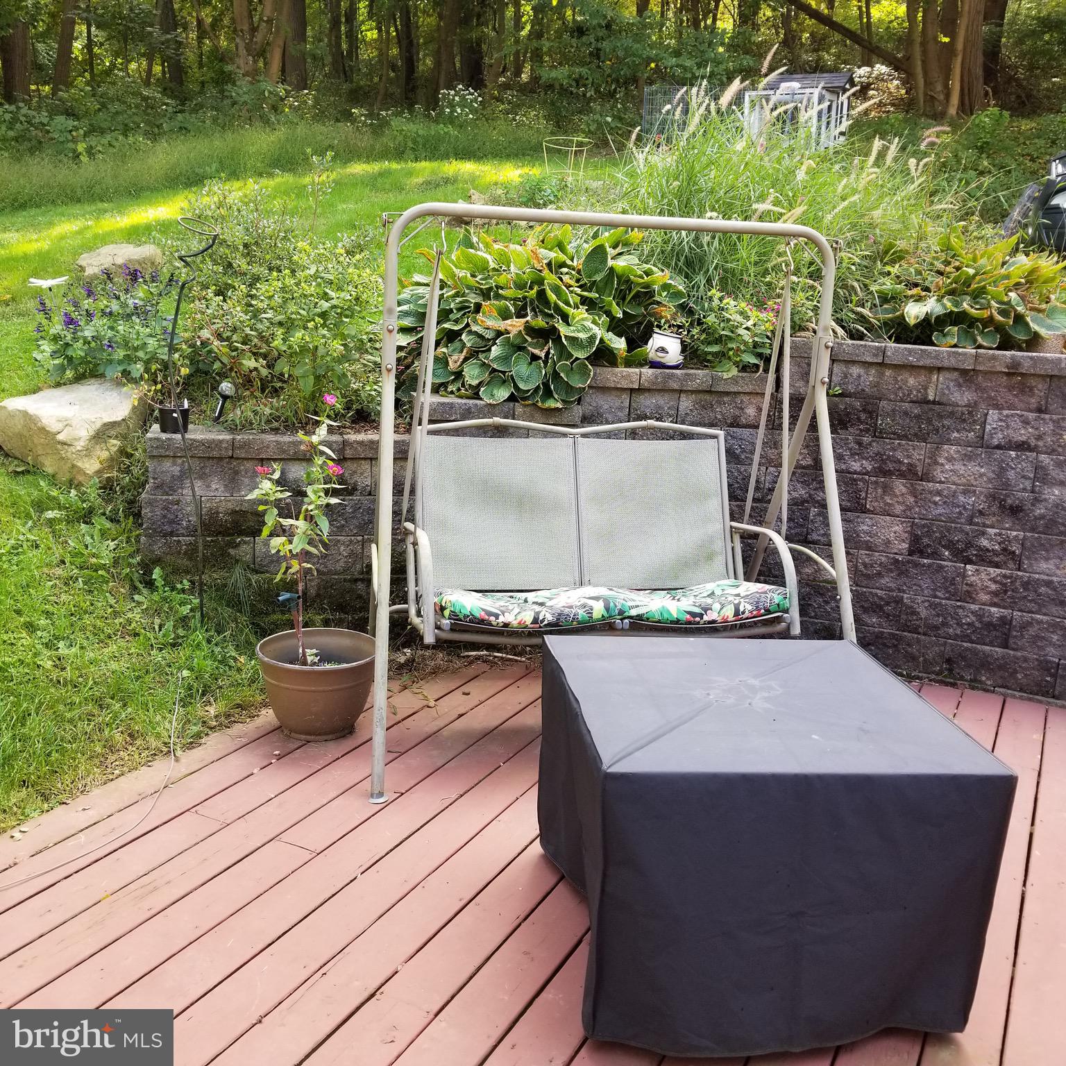 82 Race Street Bechtelsville, PA 19505 - Photo 5 of 16 Gallery Image 5
