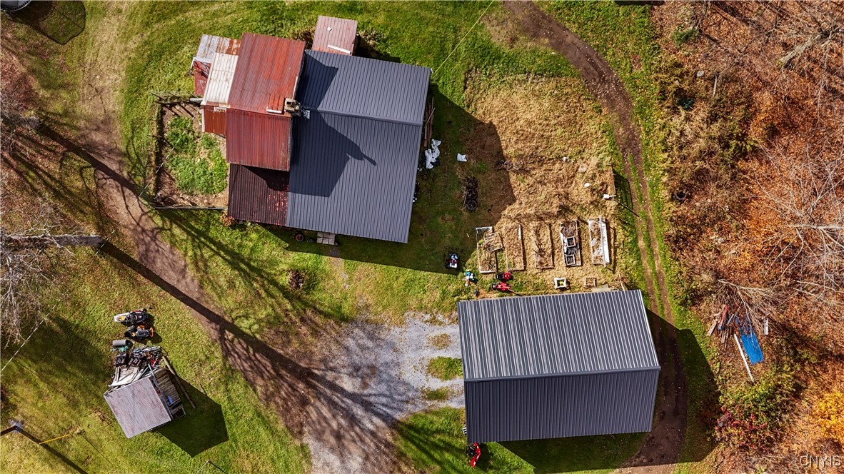 11695 Creek Road Annsville, NY 13471 - Photo 11 of 34