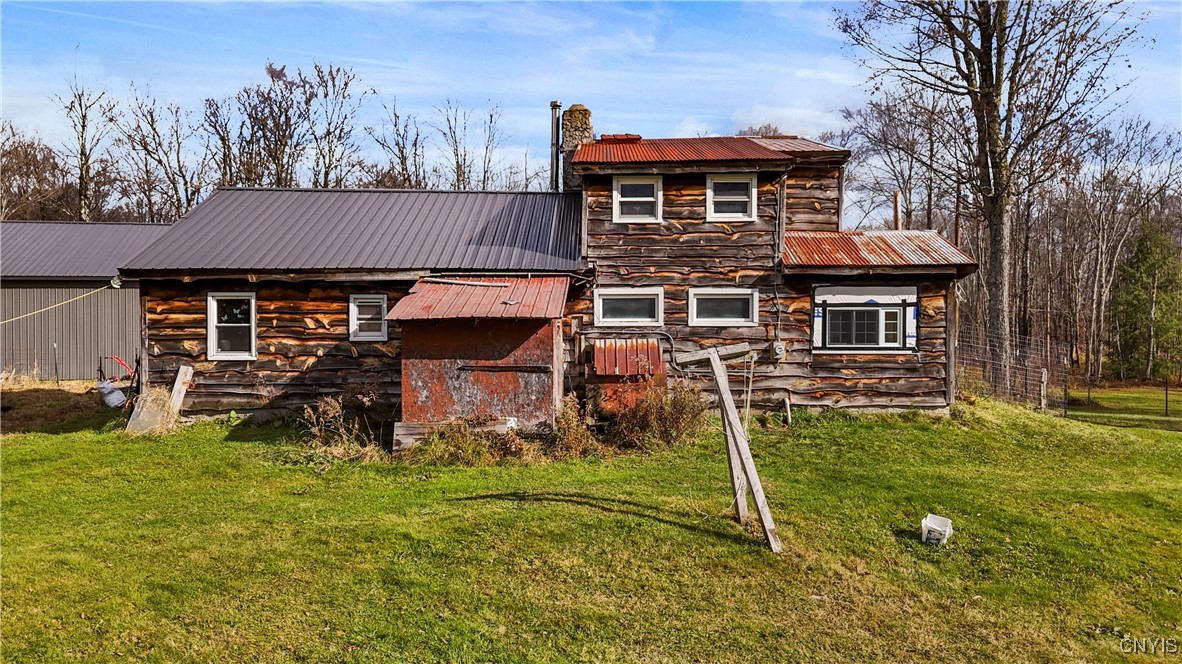 11695 Creek Road Annsville, NY 13471 - Photo 10 of 34