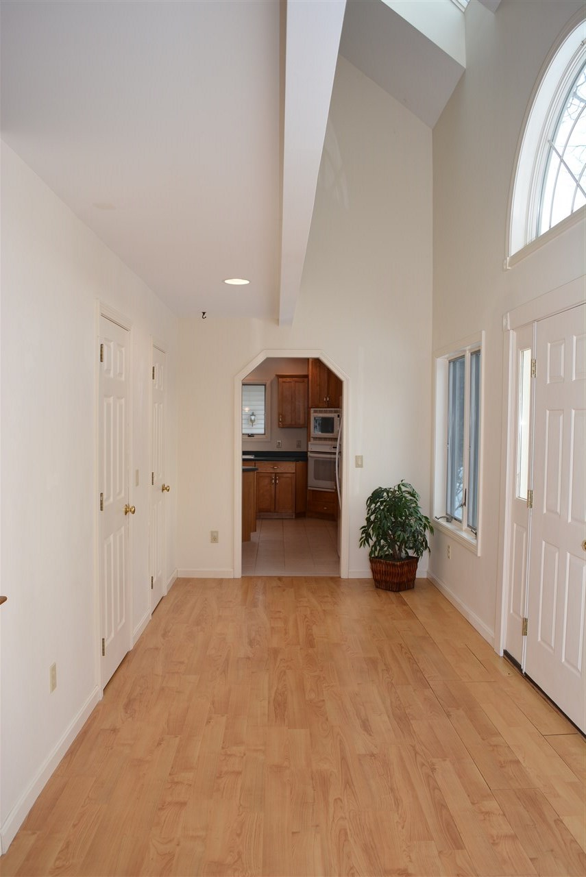 304 Splitrock Road Grantham, NH 03753 - Photo 11 of 40 Gallery Image 11