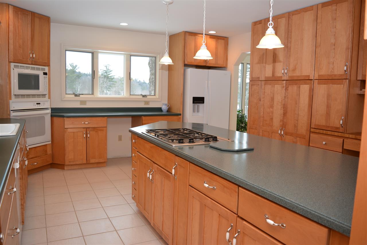 304 Splitrock Road Grantham, NH 03753 - Photo 12 of 40 Gallery Image 12