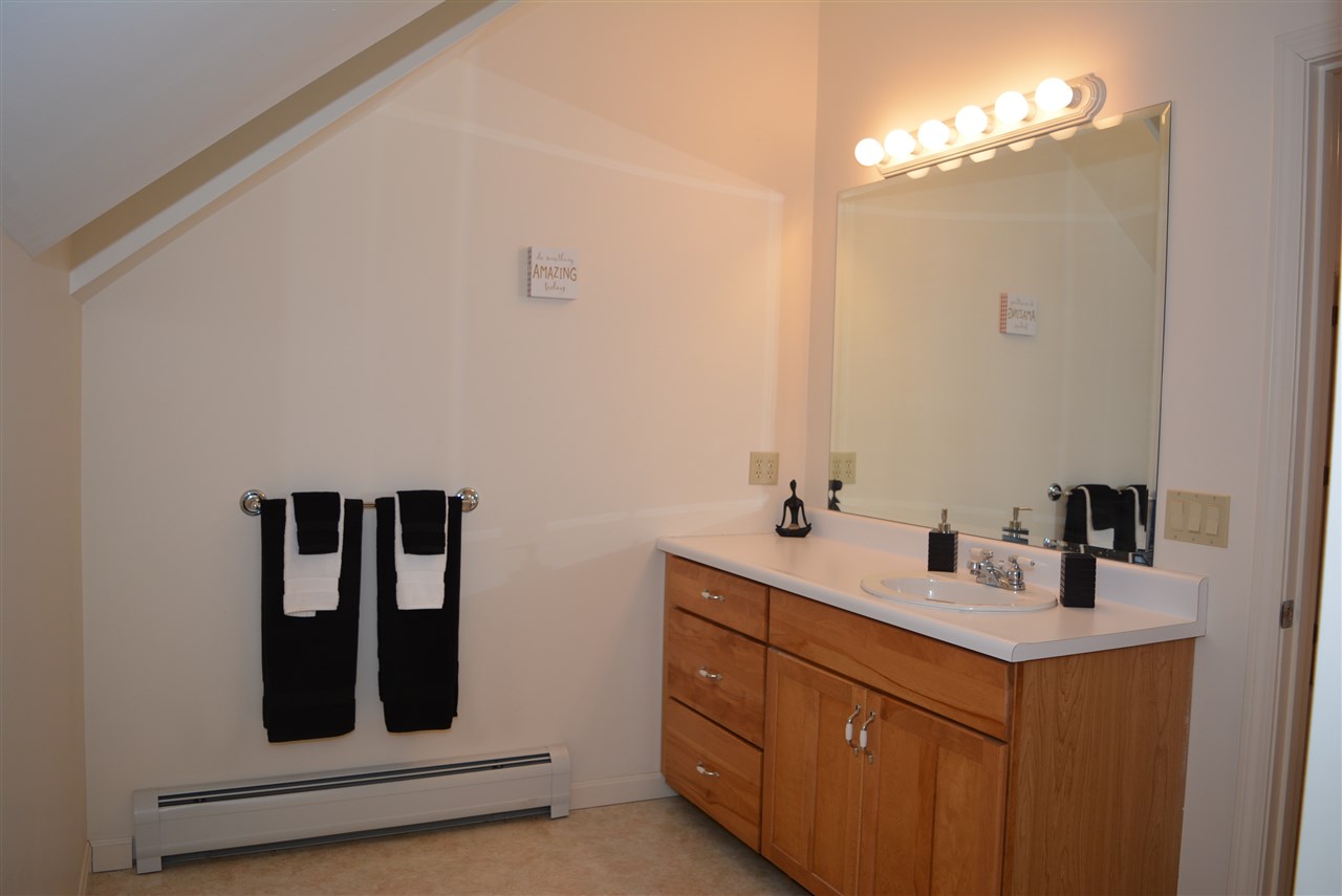 304 Splitrock Road Grantham, NH 03753 - Photo 23 of 40 Gallery Image 23