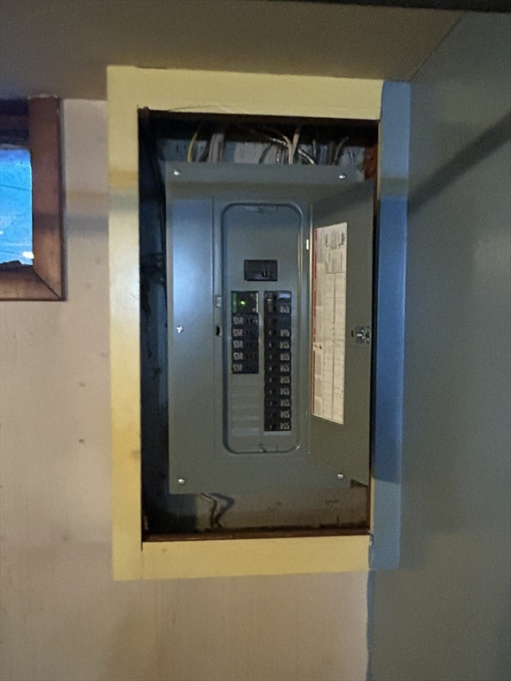 286 Westfield Road Holyoke, MA 01040 - Photo 21 of 26 a view of a front door of the house