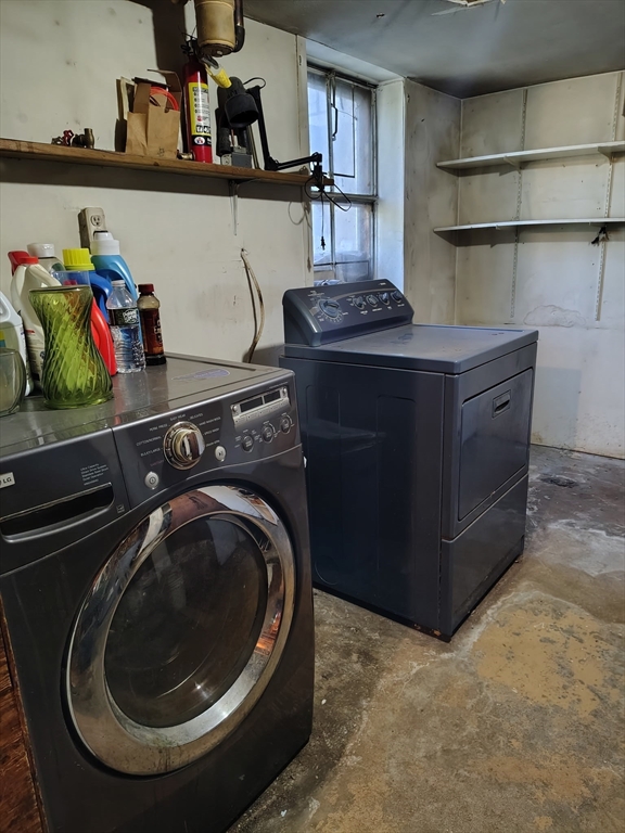 286 Westfield Road Holyoke, MA 01040 - Photo 23 of 26 a utility room with dryer and washer
