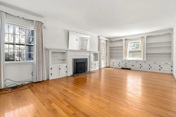 $1,574,000 | 194 Parker Street, Newton, MA 02459