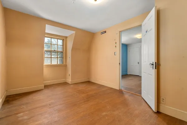 $1,574,000 | 194 Parker Street, Newton, MA 02459