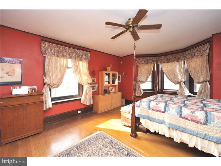 6825 Cresheim Road Philadelphia, PA 19119 - Photo 17 of 23 Gallery Image 17
