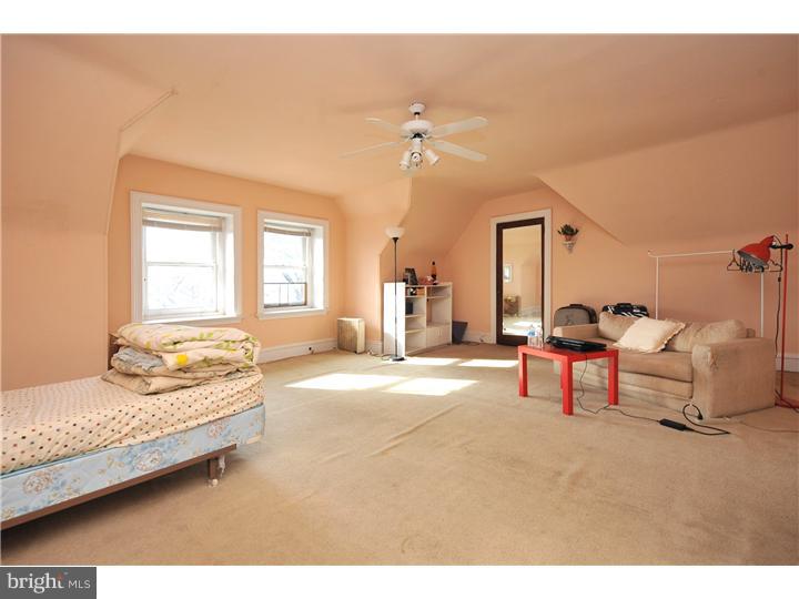 6825 Cresheim Road Philadelphia, PA 19119 - Photo 18 of 23 Gallery Image 18
