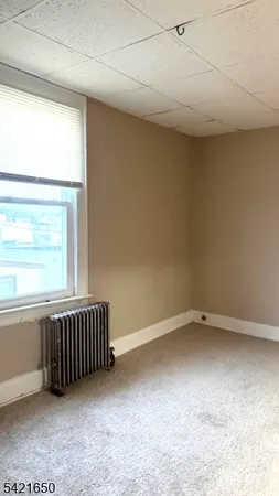 $1,800 | 21 Bloomfield Avenue, Unit 3R, Bloomfield, NJ 07003