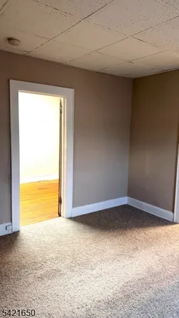 $1,800 | 21 Bloomfield Avenue, Unit 3R, Bloomfield, NJ 07003