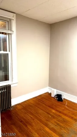 $1,800 | 21 Bloomfield Avenue, Unit 3R, Bloomfield, NJ 07003