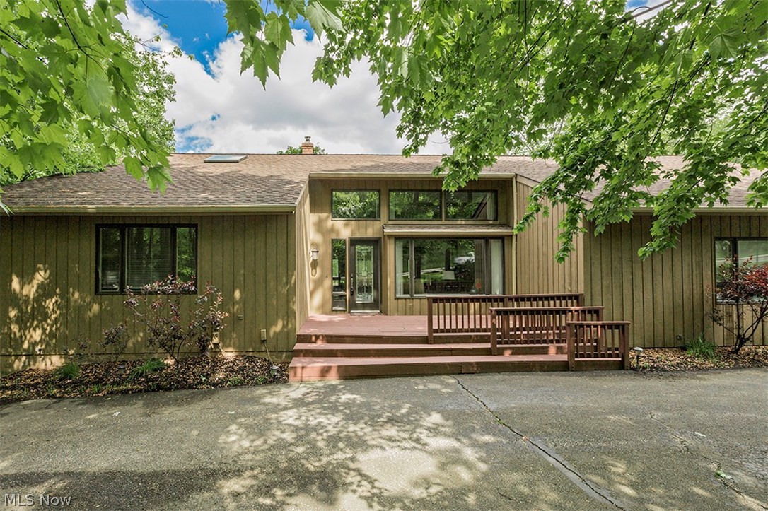 5243 SOM Center Road Solon, OH 44139 - Photo 1 of 28 Gallery Image 1