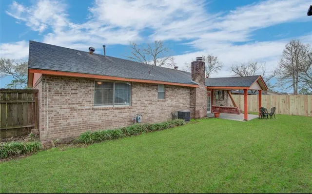 $1,800 | 15823 Ruppstock Drive, Missouri City, TX 77489