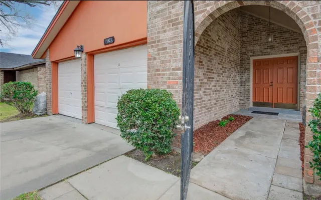 $1,800 | 15823 Ruppstock Drive, Missouri City, TX 77489