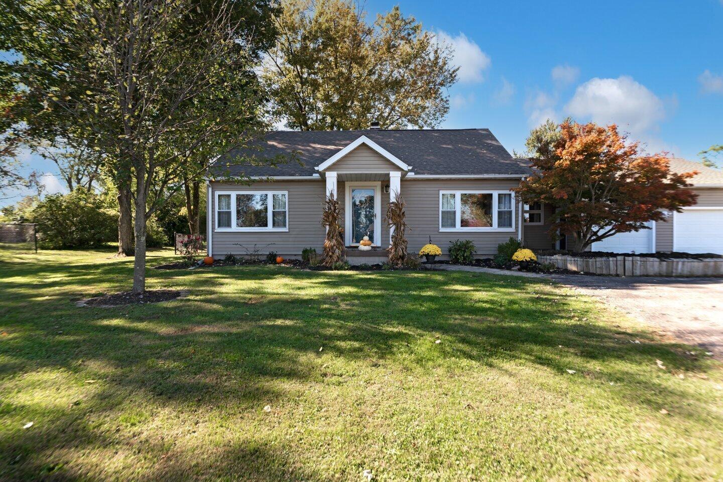 3537 Troy Road Springfield, OH 45504 - Photo 1 of 38