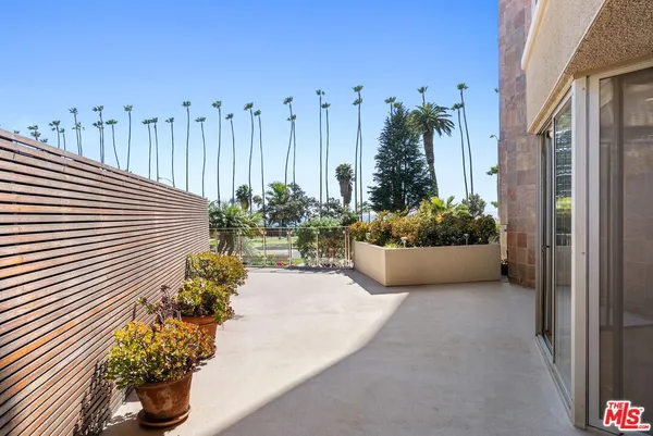 $12,500 | 515 Ocean Avenue, Unit 304N, Santa Monica, CA 90402