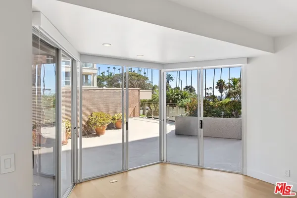 $12,500 | 515 Ocean Avenue, Unit 304N, Santa Monica, CA 90402